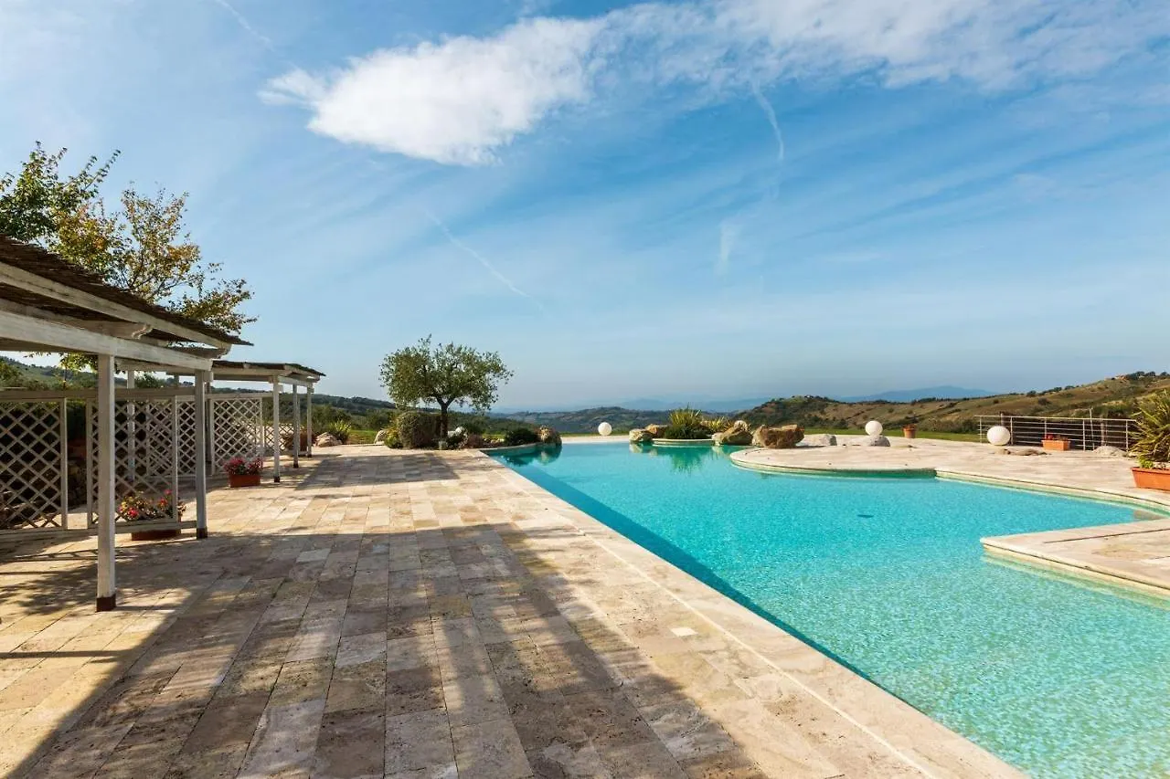 Pievania Roccalbegna Apartment